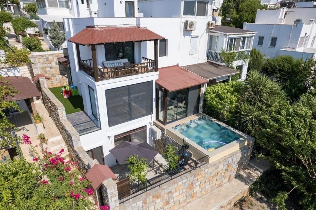 Готель Villa Bitez (ex. Bodrum Villa Rental, Bitez Villa ) 4*