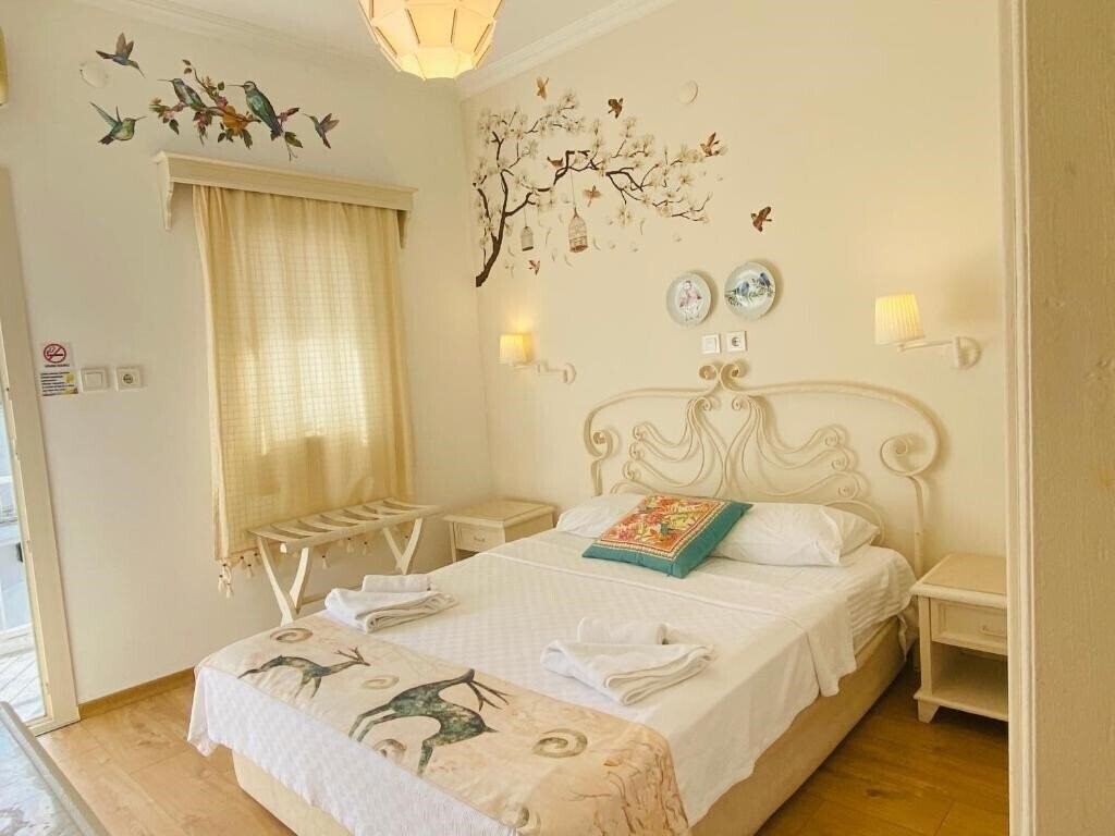 Апартаменти Bodrum Sade Butik Pansiyon (ex. Bodrum Sade Pension, Sade Butik Otel, Sade Boutique Hotel) 3*