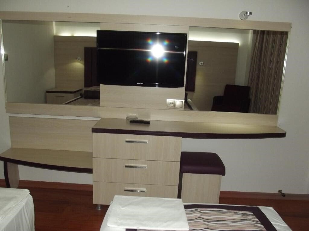 Апартаменты Bronze Hotel 3*