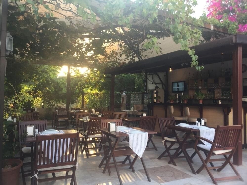 Картинка Cavus Hotel & Apart (ex. Bitez Otel) 2*