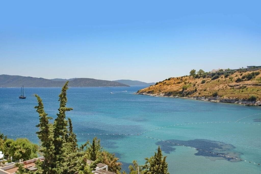 Панорама La Quinta By Wyndham Bodrum 4*