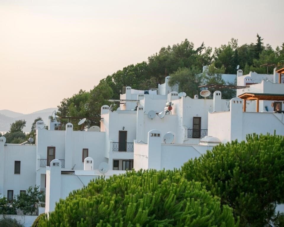 Фотография Lumy Suites Eskicesme (ex. Dreams Bodrum Otel, Bodrum Dreams Hotel) 3*