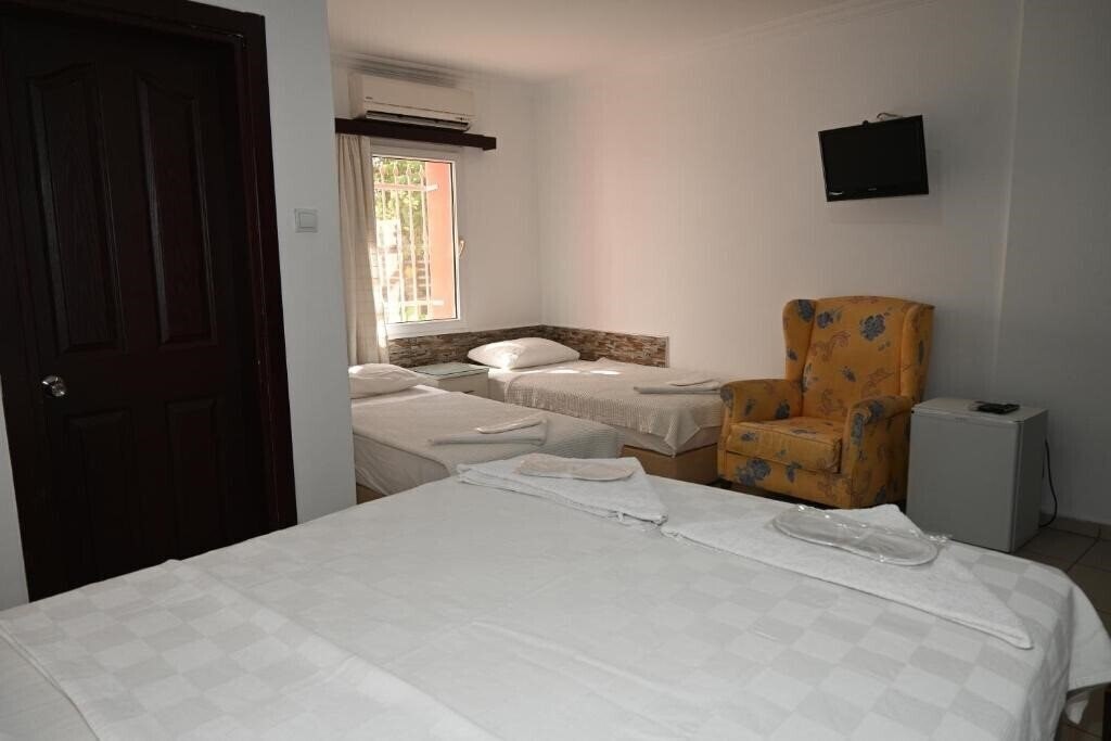 Панорама Melis Pansiyon (ex. Melis Pansiyon Bodrum) 3*