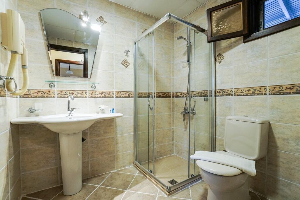 Картинка Mira Suites 3*