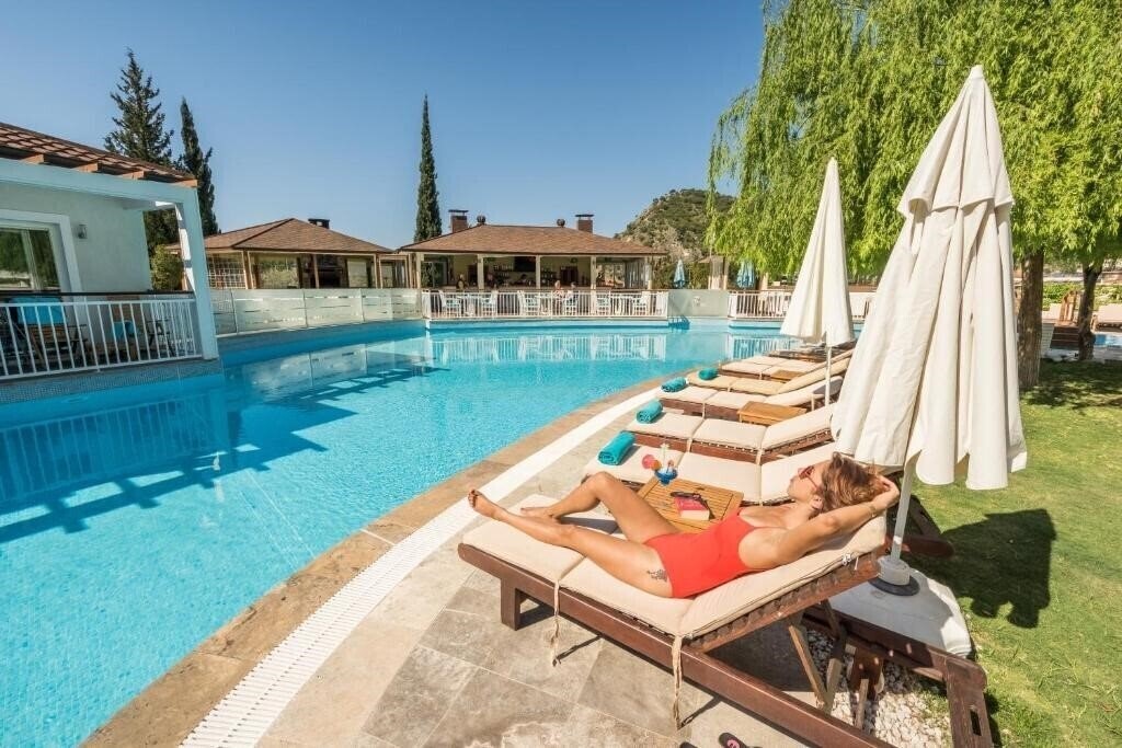 Вид Mozaik Boutique Apartments 4*