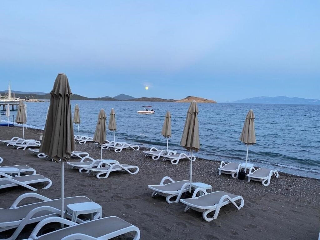 Апартаменти Zest Exclusive Hotel 2*