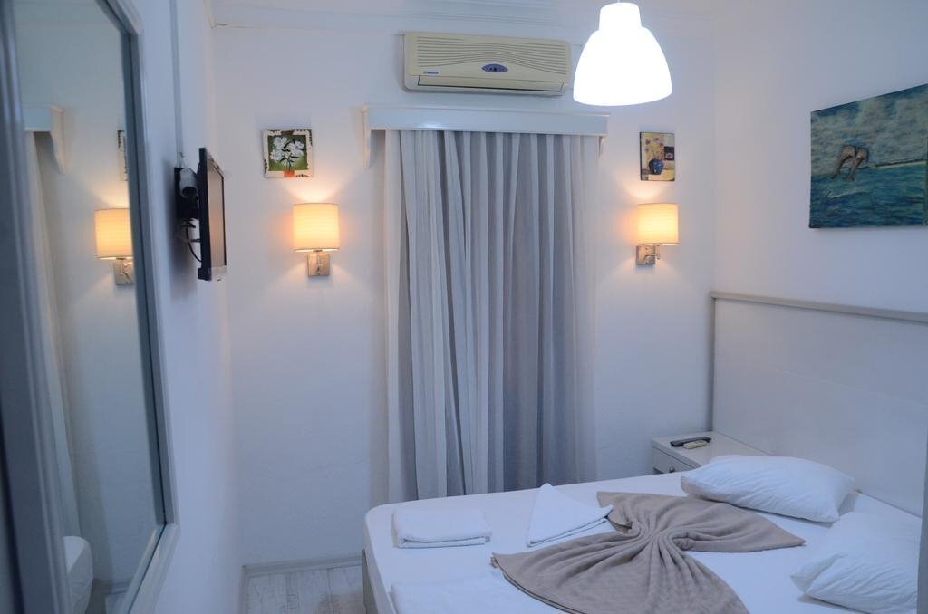 Отель Tuna Pension & Hotel 3*