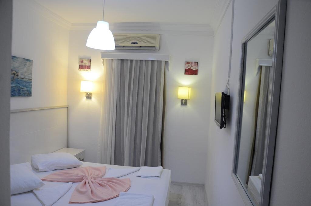 Фото Tuna Pension & Hotel 3*