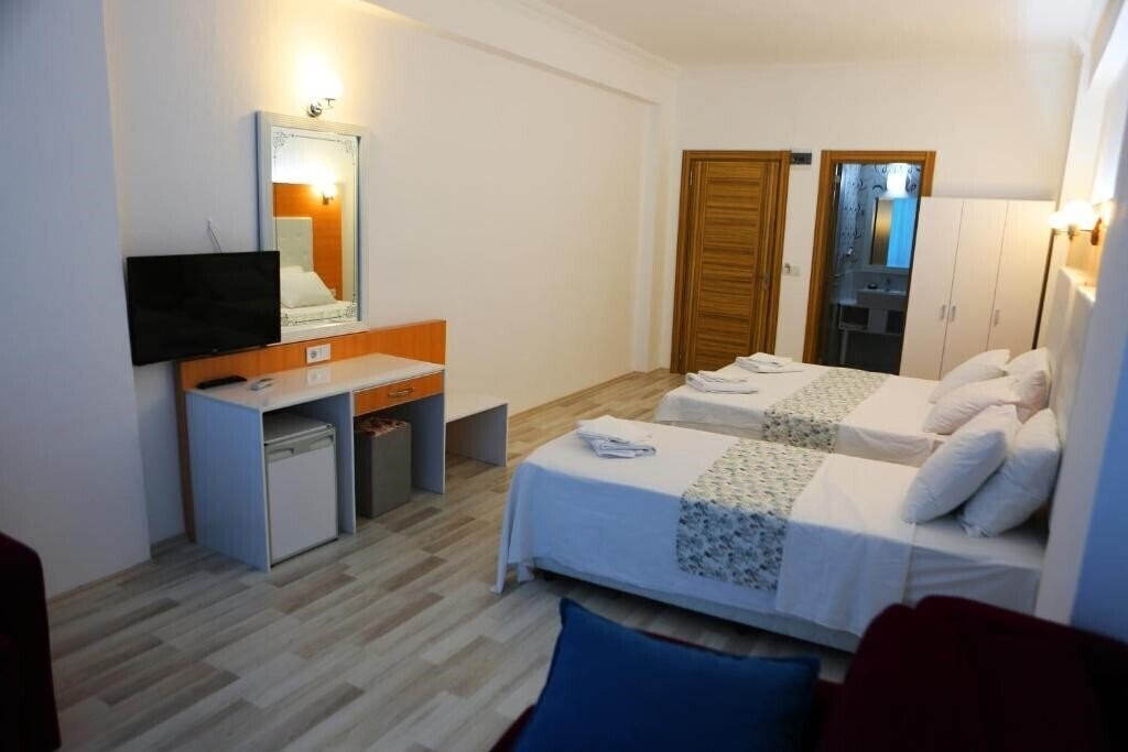 Отель Ugur Apart Otel 3*