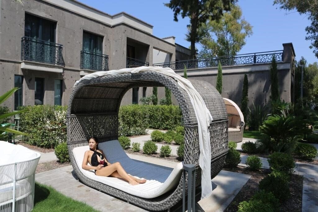 Апартаменти Sandora Boutiuqe Hotel (ex. Sandima Boutique Hotel) 4*