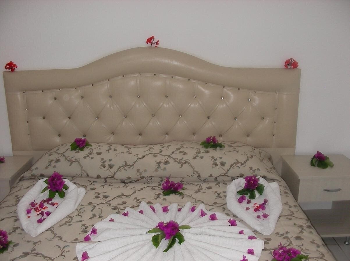 Территория Ten Apart Hotel 3*