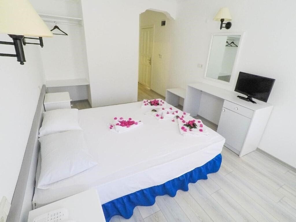 Панорама The Hello Hotel 3*