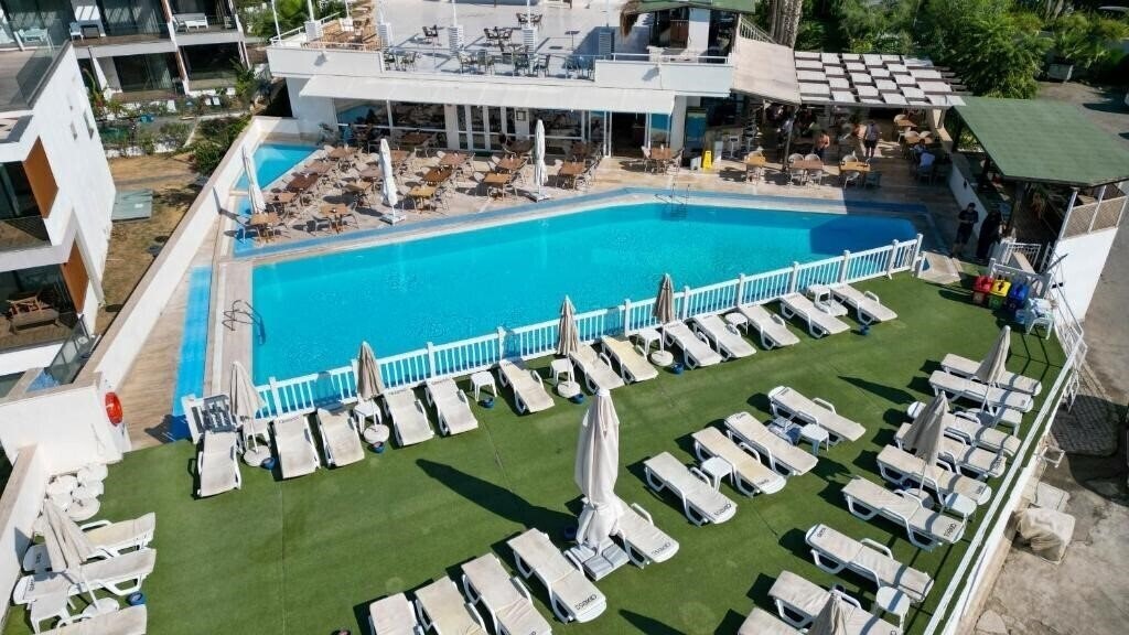 Панорама Smart Stay Beach Bodrum 4*