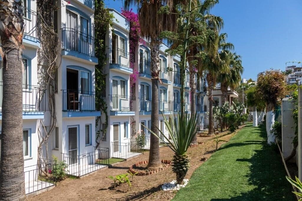 Вид Smart Stay Beach Bodrum 4*