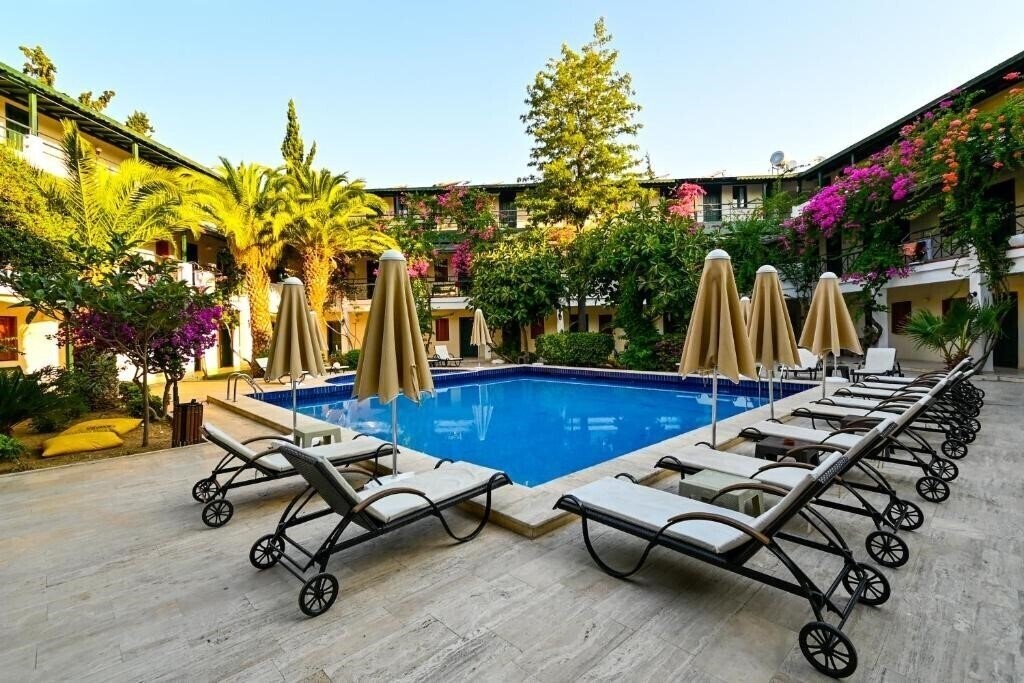 Панорама Hotel Bleu Nuit All Inclusive (ex. Hotel Blue Nuit, Bodrum Skylife Hotel, Skylife Star, Sky Star) 4*