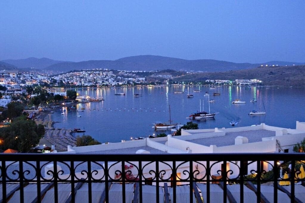 Территория Selectum Colours Bodrum (ex. Wow Bodrum Resort, Asteria Bodrum Resort, World of Wonders Bodrum Resort) 5*