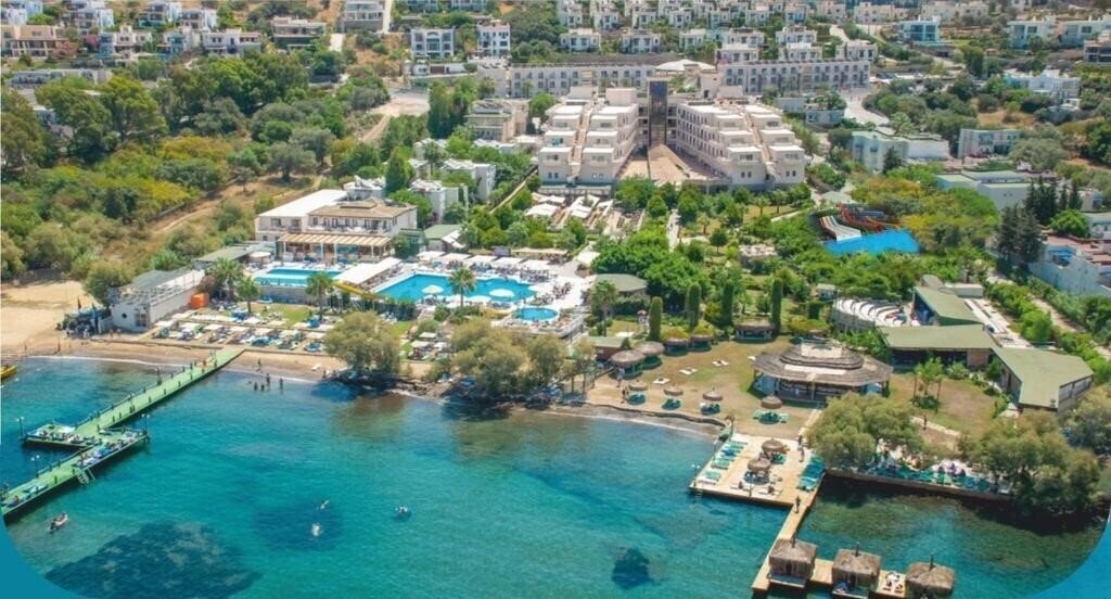 Готель Golden Age Bodrum Hotel (ex. Golden Age Bodrum Yalikavak Hotel, Golden Age) 4*