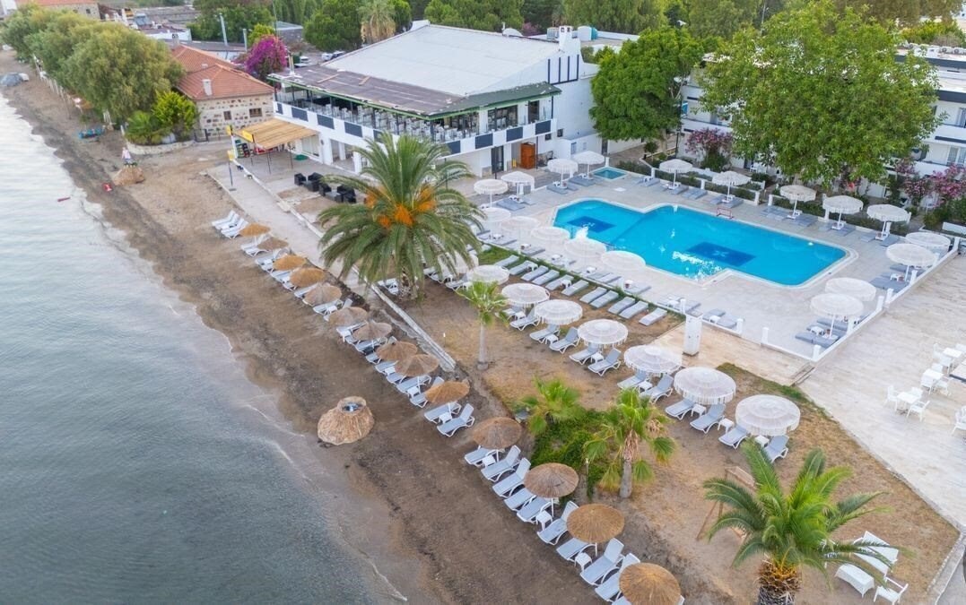 Панорама Ladonia Hotels Luna Beach Resort 3*