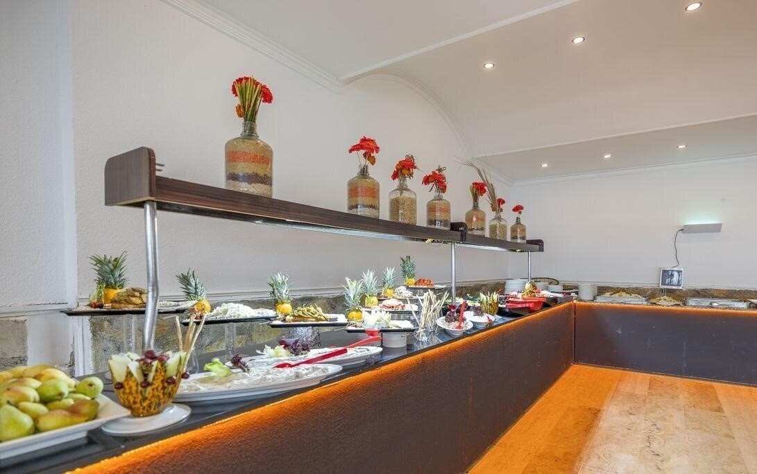 Територія Ladonia Hotels Luna Beach Resort 3*