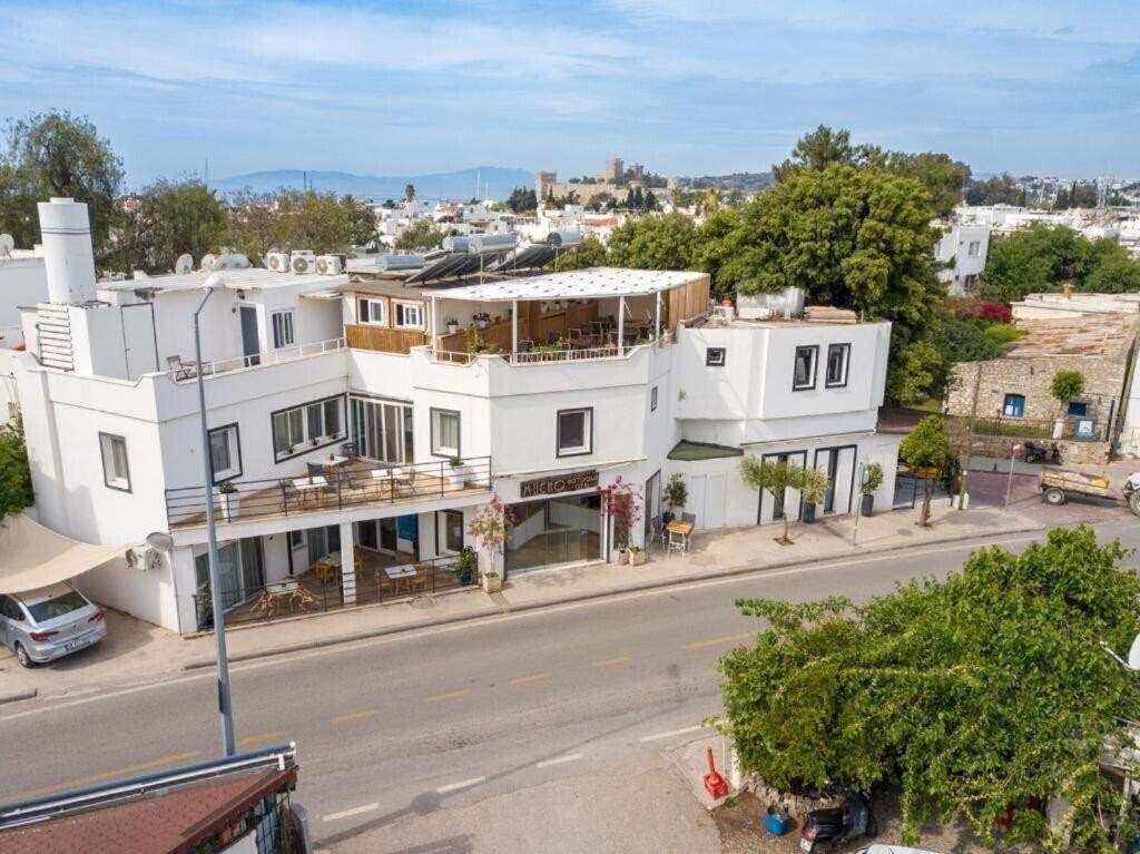 Вид Boti Butik Hotel (ex. Mucho Boutique Hotel) 3*