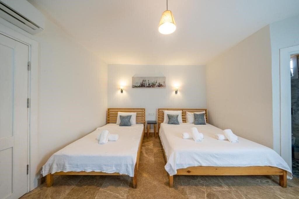 Панорама Boti Butik Hotel (ex. Mucho Boutique Hotel) 3*