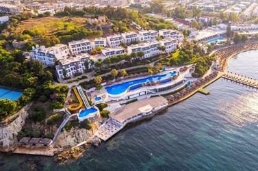 Готель Temenos Hotel 4*