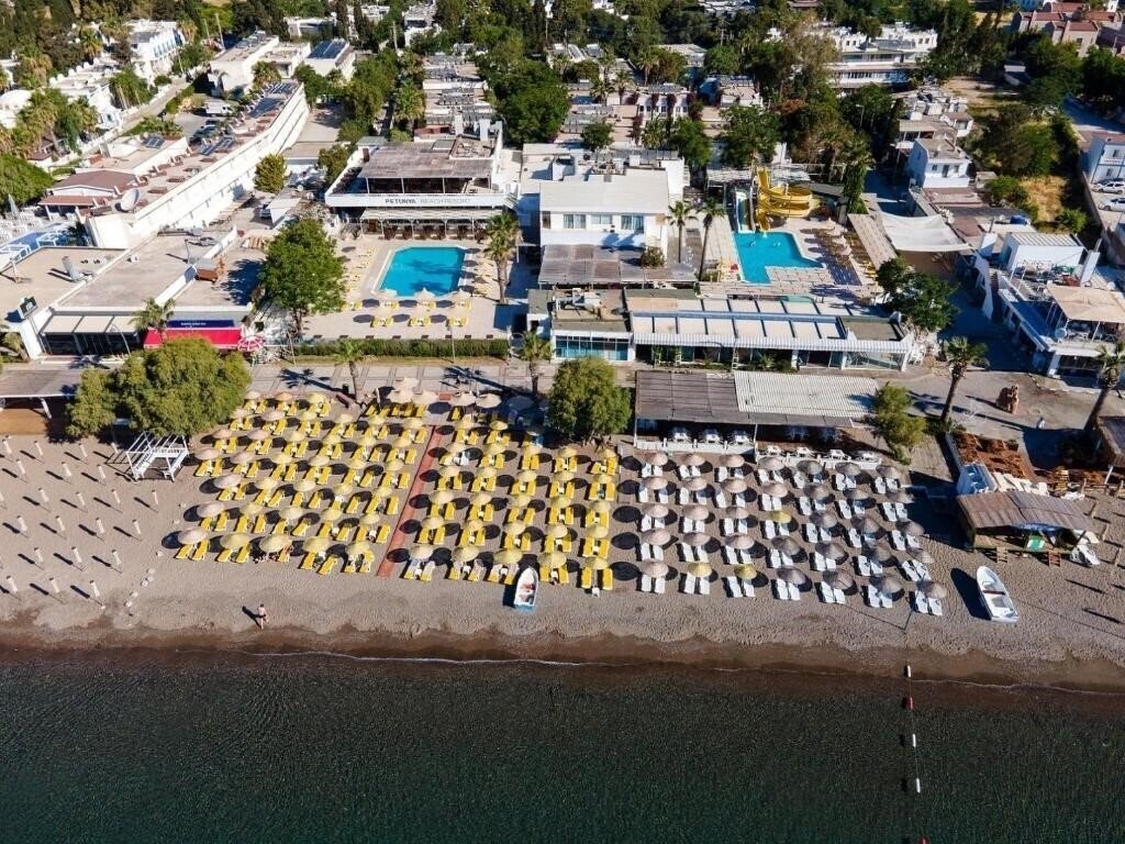 Панорама Petunya Beach Resort 4*