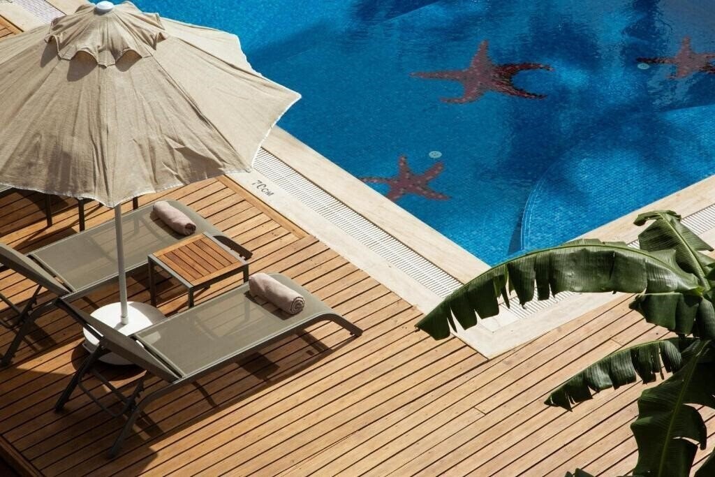 Вид Yalipark Hotel 3*