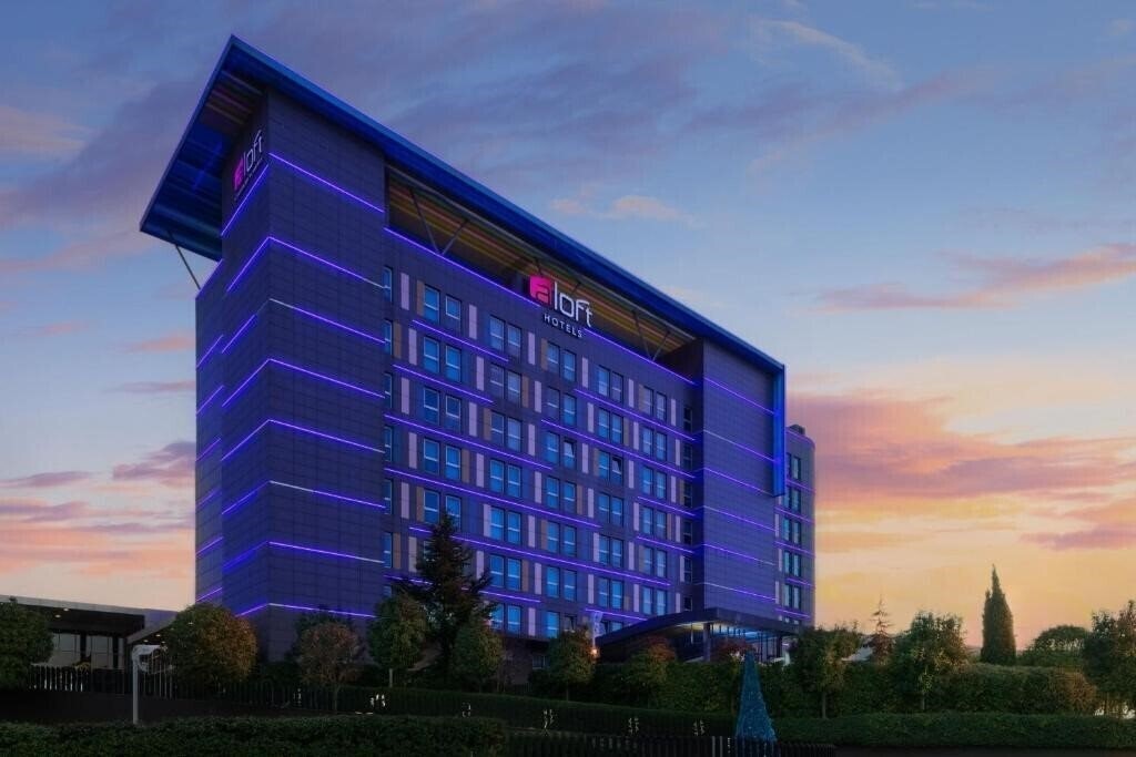 Готель Aloft Bursa 4*