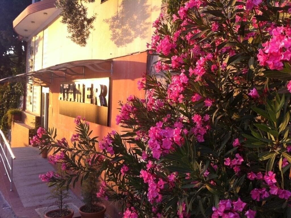 Територія Atamer Doga Resort 3*