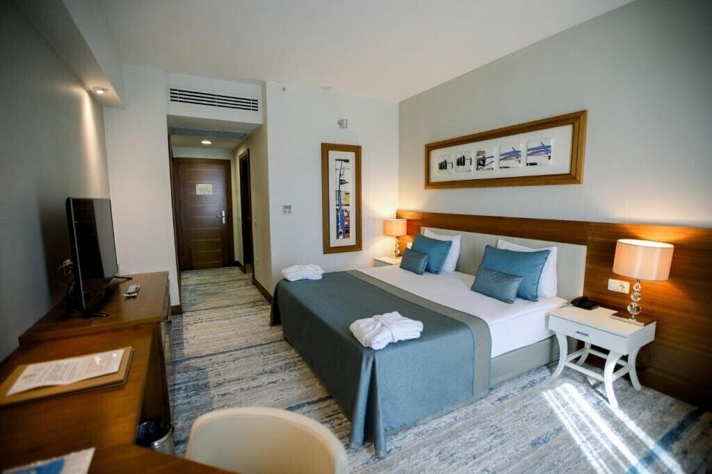 Вид Baia Bursa Hotel (ex. Baia) 5*