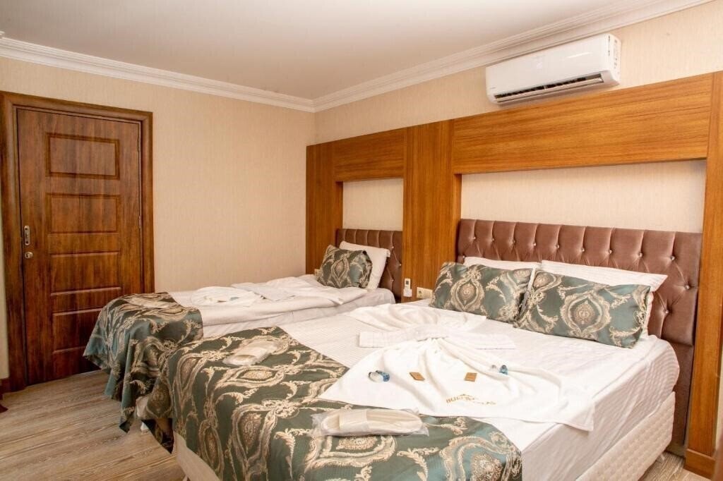 Панорама Bursa Palas Hotel 3*