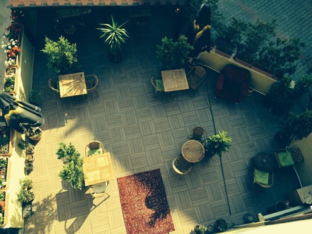 Вид Araz Apart 4*