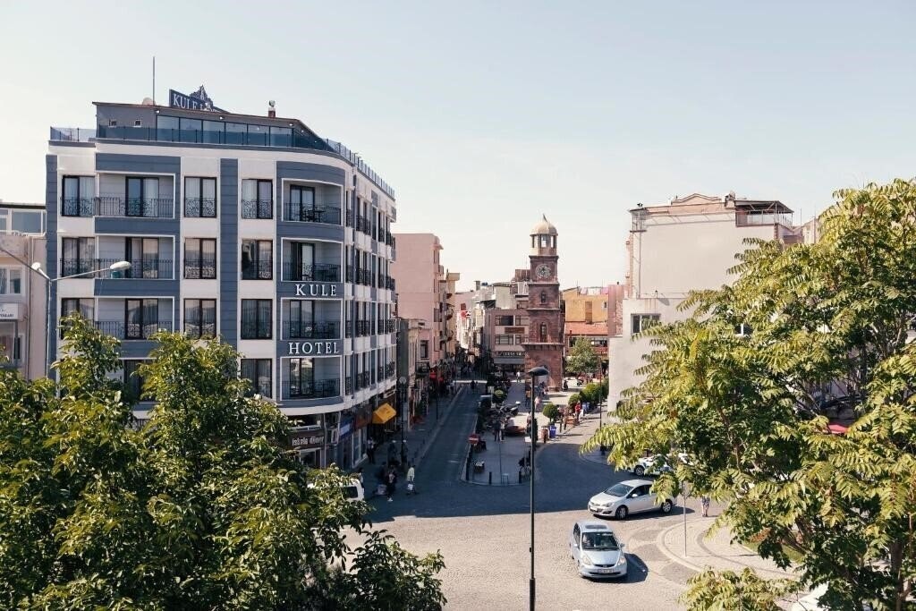 Готель Kule Hotel 3*