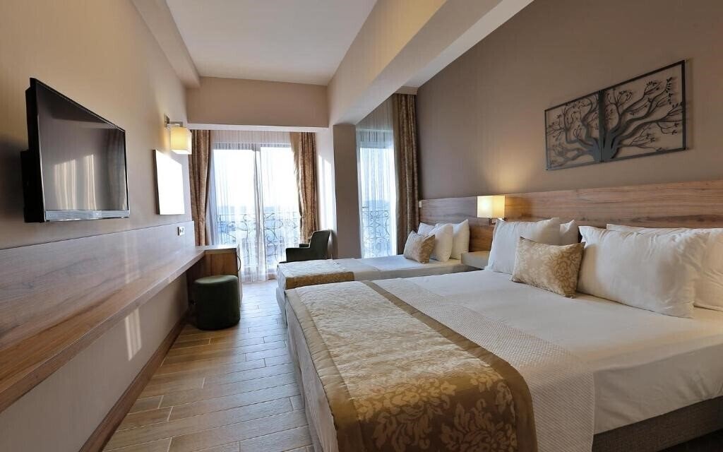 Фотографія Kule Hotel 3*