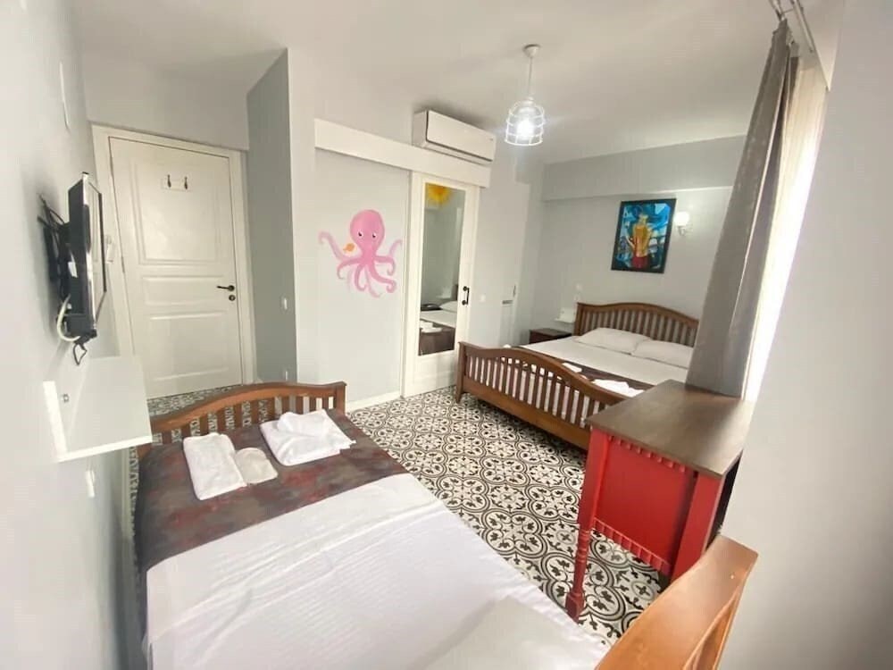 Вид Tenes Garden Otel (ex. Alada Garden Otel Bozcaada) 4*