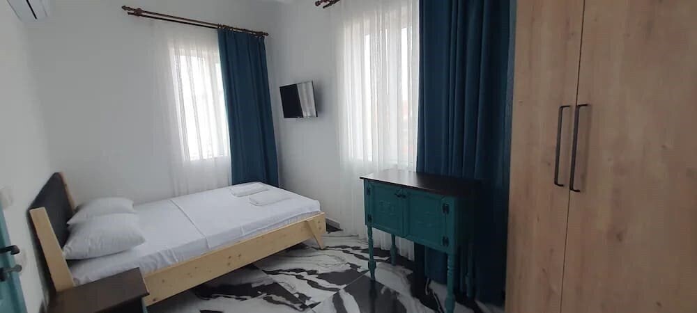 Апартаменты Tenes Garden Otel (ex. Alada Garden Otel Bozcaada) 4*