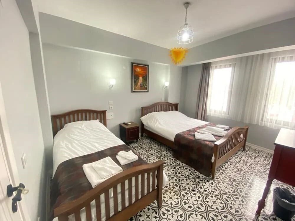 Панорама Tenes Garden Otel (ex. Alada Garden Otel Bozcaada) 4*