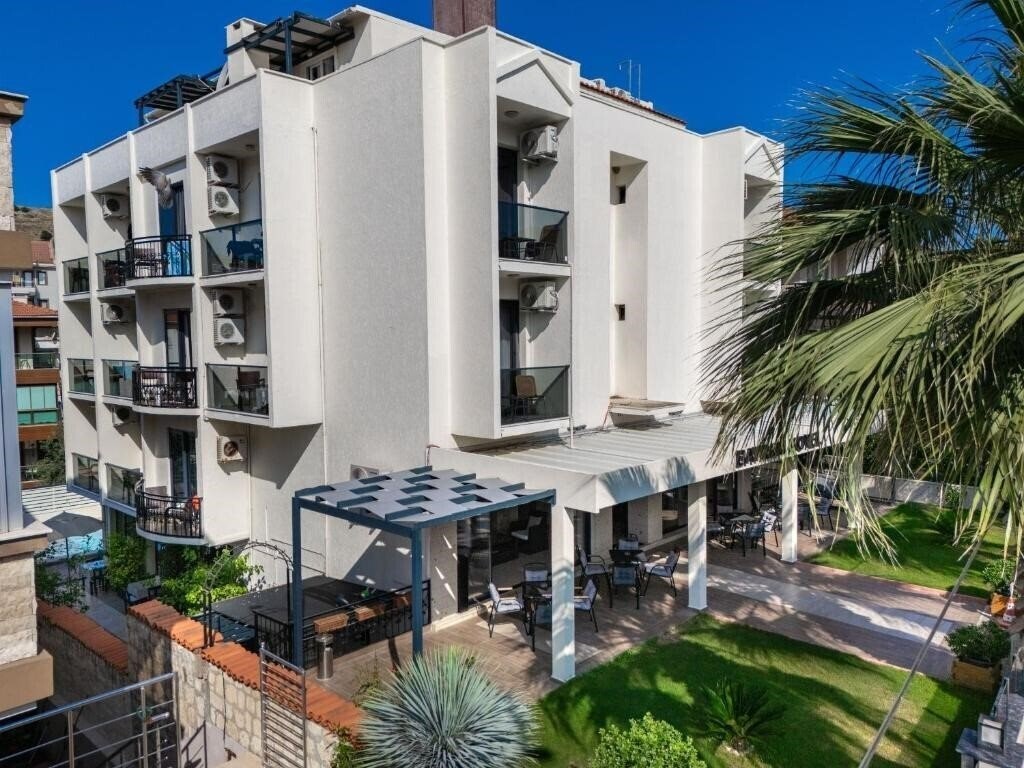 Вид Bayram Otel Cesme 3*
