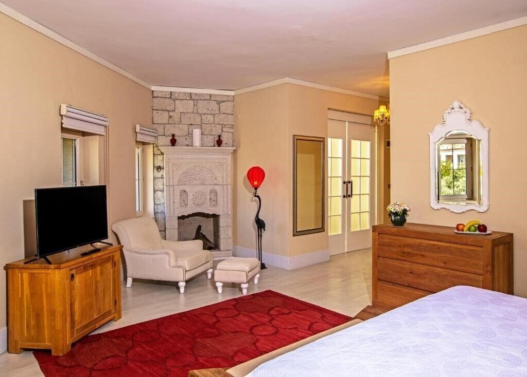 Панорама Alacati Beach Resort (ex. Alacati Beach Resort & SPA, Kairaba Alacati Beach Resort) 5*