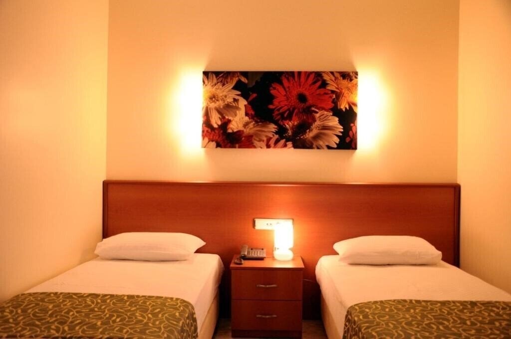 Апартаменти Lord Hotel 3*