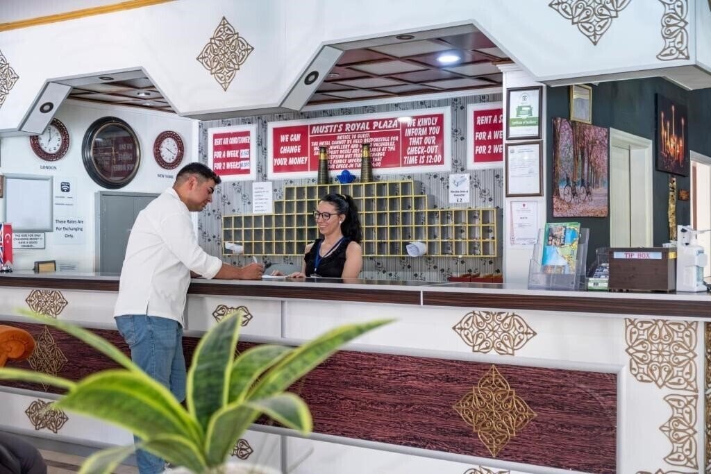 Панорама Mustis Royal Plaza 3*