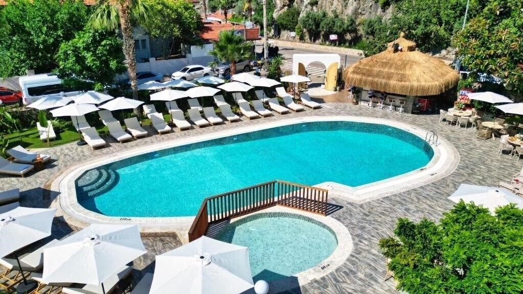 Готель Hotel Ata Lagoon Beach 3*