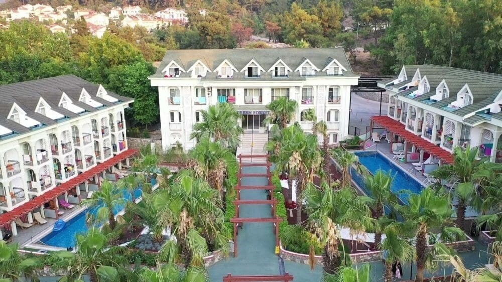 Готель Green Forest Holiday Village 5*