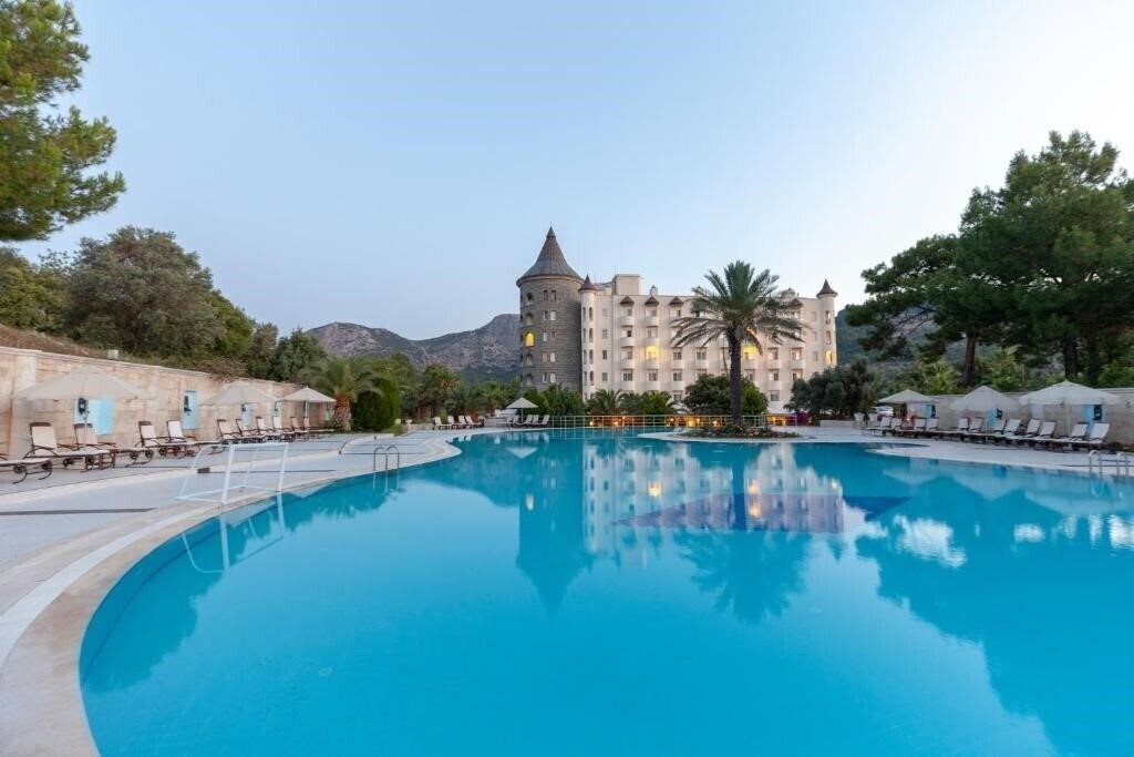 Панорама X Life Hotel Adults Only (ex. Xlife Hotel Sarigerme, Castle Resort & SPA Hotel) 5*