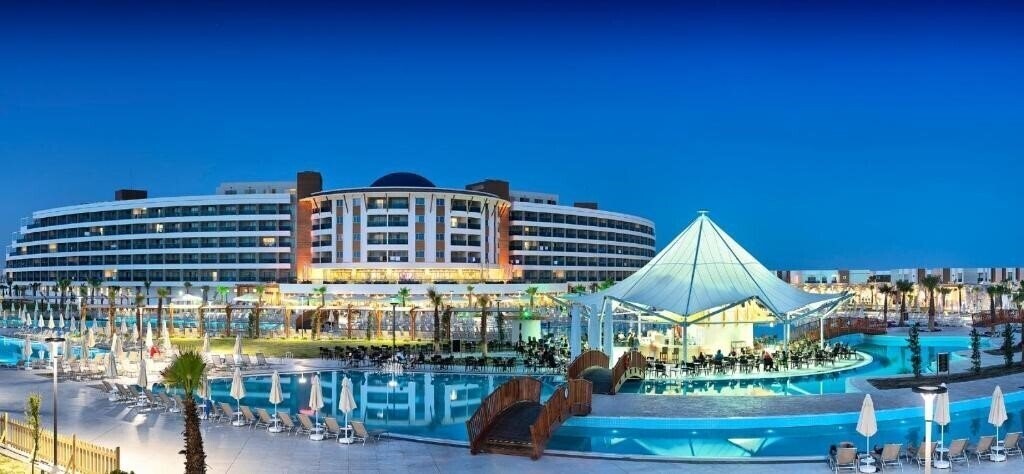 Готель Aquasis De Luxe Resort & Spa 5*