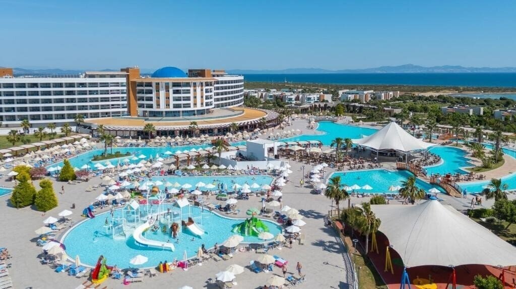 Панорама Aquasis De Luxe Resort & Spa 5*