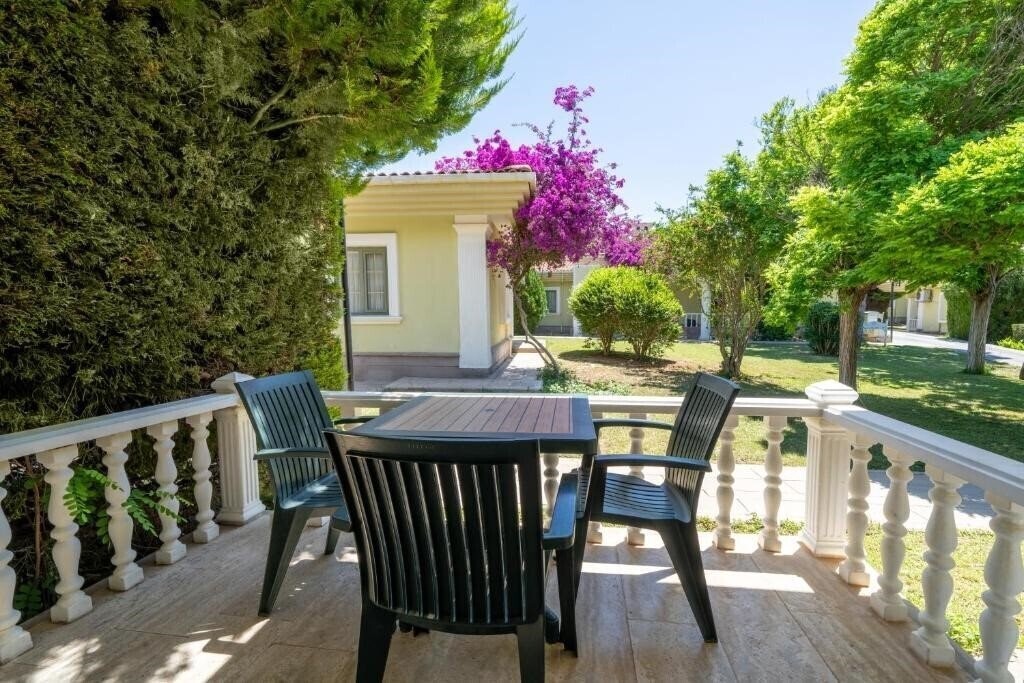 Територія Anadolu Hotels Didim Club 5*