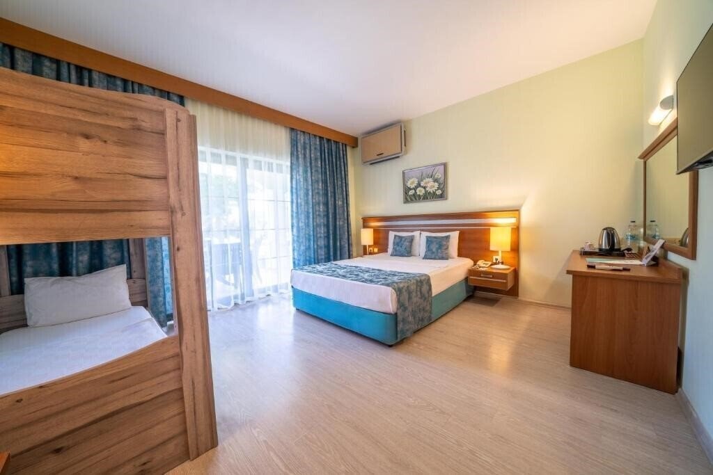 Апартаменти Anadolu Hotels Didim Club 5*