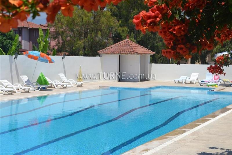 Апартаменти Rosary Beach Hotel 3*